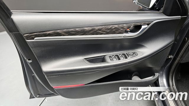 Hyundai Grandeur 2018 — photo 14