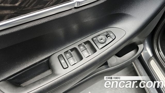 Hyundai Grandeur 2018 — photo 28
