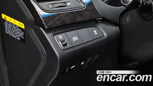 Hyundai Grandeur 2016 — photo 20