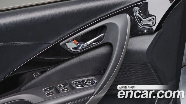 Hyundai Grandeur 2016 — photo 25