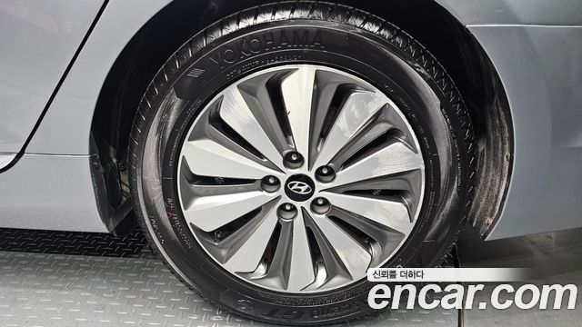 Hyundai Grandeur 2016 — photo 7