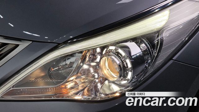Hyundai Grandeur 2016 — photo 8