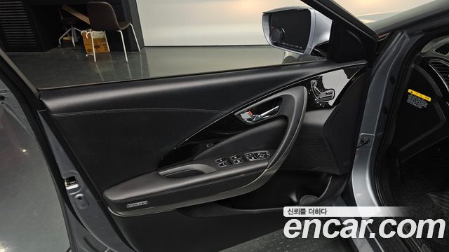 Hyundai Grandeur 2016 — photo 14