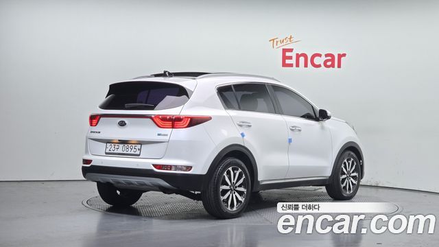 Kia Sportage 2016 — photo 2