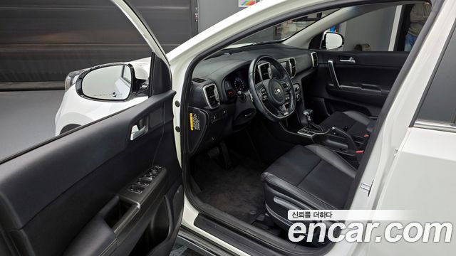 Kia Sportage 2016 — photo 13