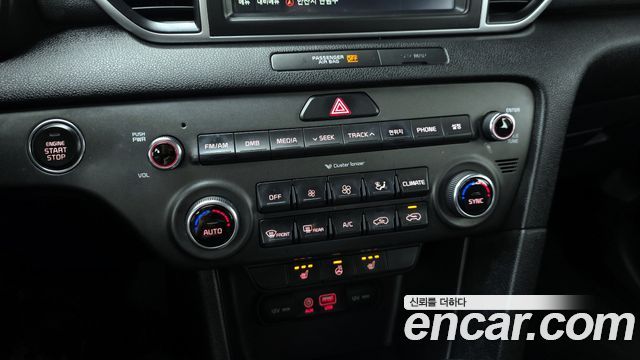 Kia Sportage 2016 — photo 24