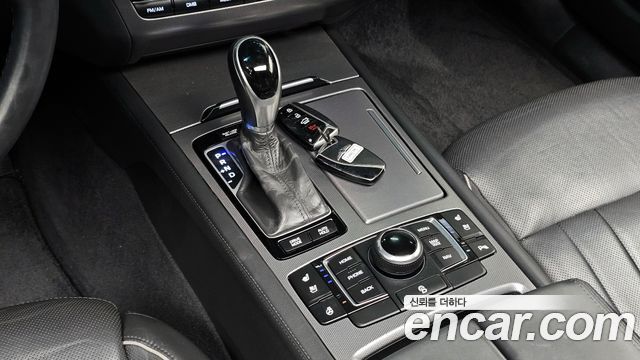 Hyundai Genesis 2015 — photo 9