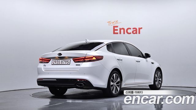 Kia K5 2017 — photo 2