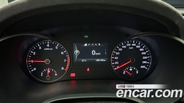 Kia K5 2017 — photo 8