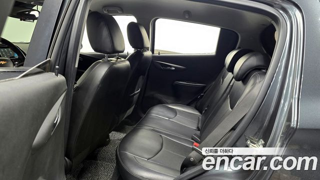 Chevrolet Korea Spark 2018 — photo 12