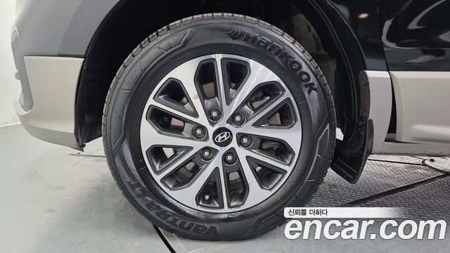 Hyundai Starex 2020 — photo 5