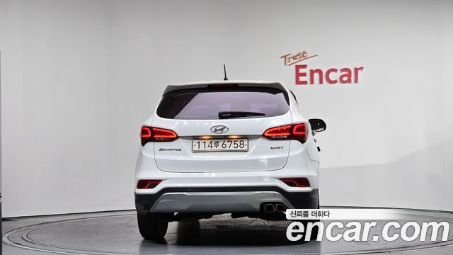 Hyundai Santafe 2016 — photo 4