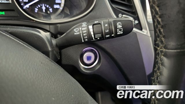 Hyundai Santafe 2016 — photo 22