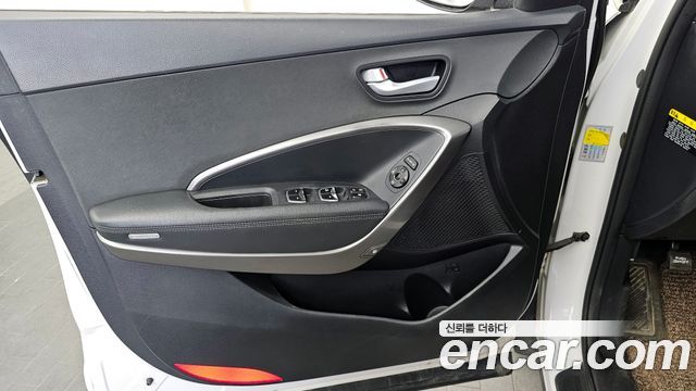 Hyundai Santafe 2016 — photo 14
