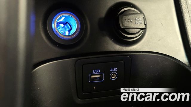 Hyundai Santafe 2016 — photo 32