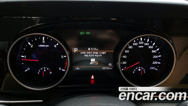 Kia Canival 2022 — photo 11