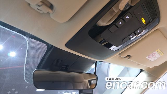 Kia Canival 2022 — photo 22