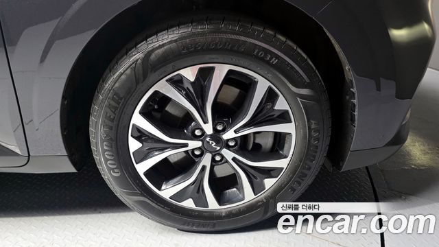 Kia Canival 2022 — photo 7