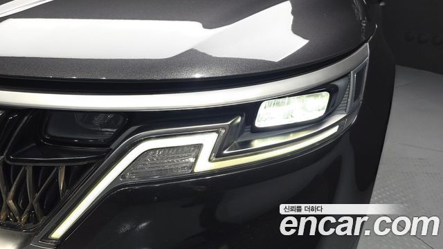 Kia Canival 2022 — photo 8