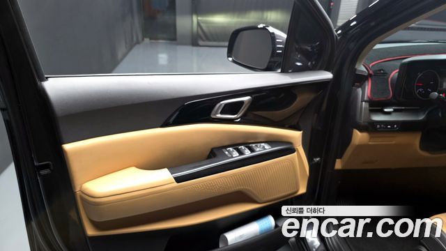 Kia Canival 2022 — photo 14
