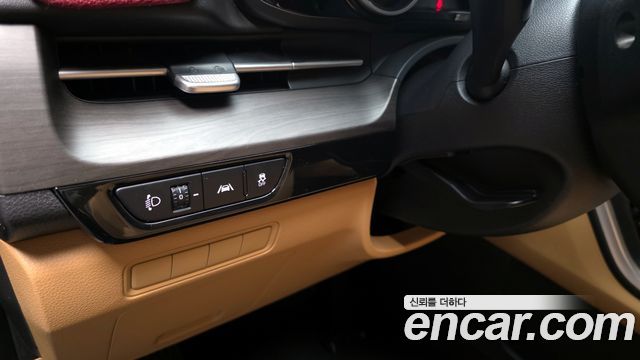 Kia Canival 2022 — photo 29