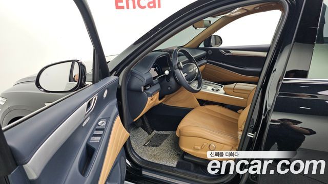 Genesis GV80 2022 — photo 13