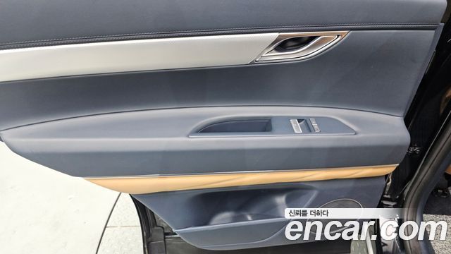 Genesis GV80 2022 — photo 15