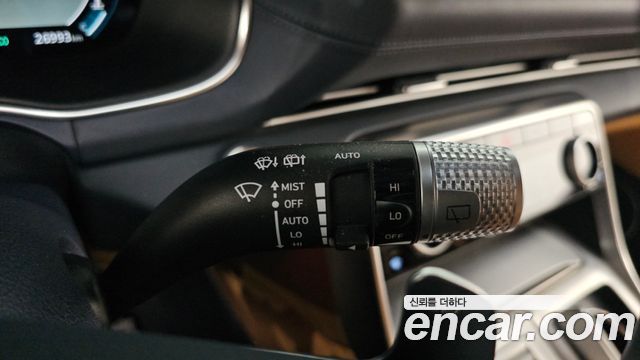 Genesis GV80 2022 — photo 27