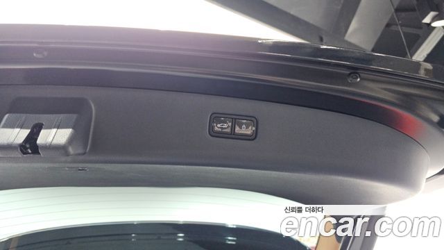 Genesis GV80 2022 — photo 32