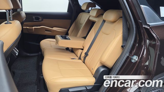 Kia Sorento 2021 — photo 12