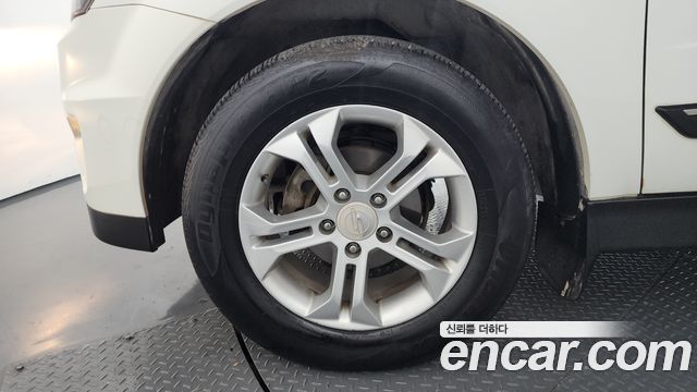 KG Mobility KORANDO 2012 — photo 5