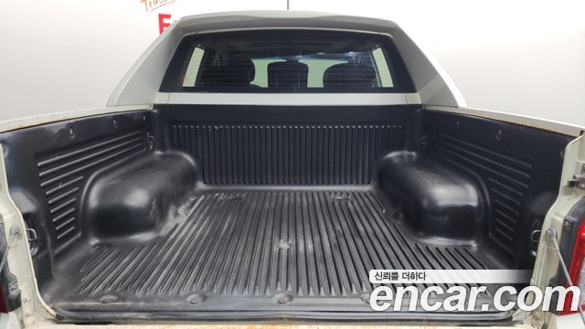 KG Mobility KORANDO 2012 — photo 14