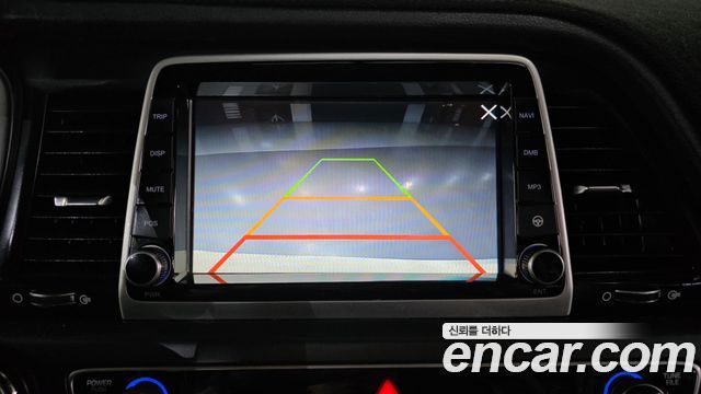 Hyundai Sonata 2019 — photo 16