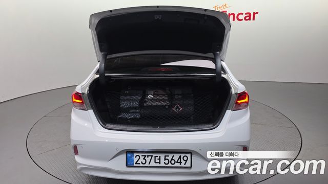 Hyundai Sonata 2019 — photo 20
