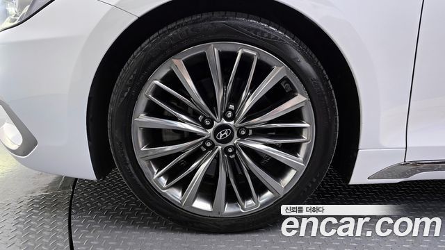 Hyundai Grandeur 2018 — photo 5