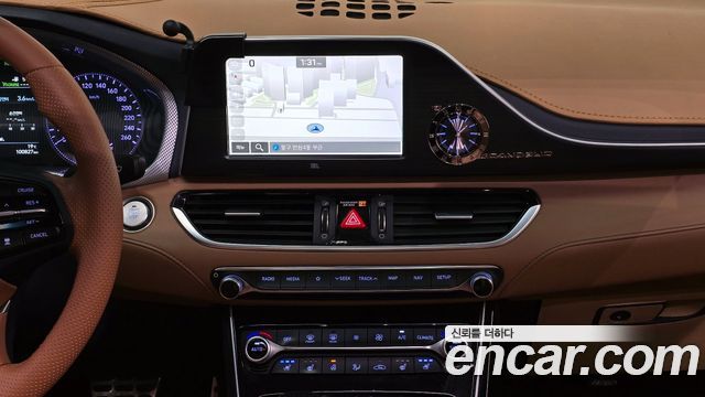Hyundai Grandeur 2018 — photo 23