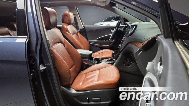 Hyundai Santafe 2013 — photo 11