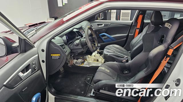 Hyundai Veloster 2013 — photo 10
