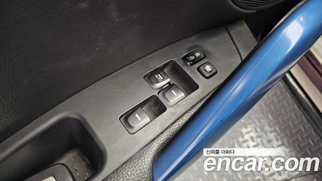 Hyundai Veloster 2013 — photo 17