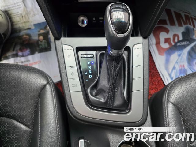 Hyundai AVANTE 2016 — photo 15