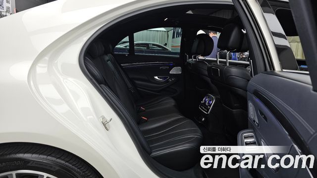 Mercedes-Benz S-Class 2018 — photo 12