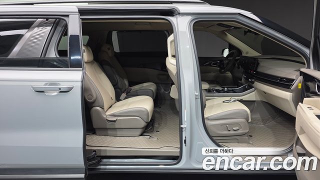 Kia Canival 2025 — photo 19