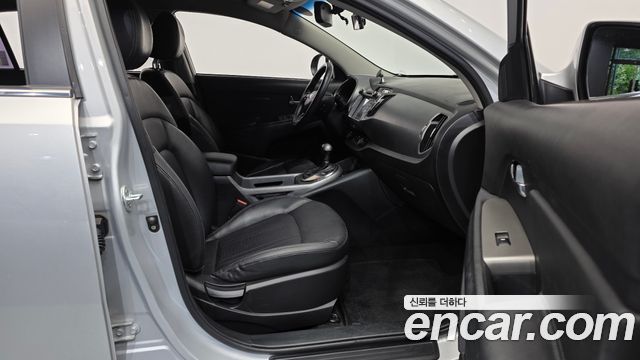 Kia Sportage 2015 — photo 11
