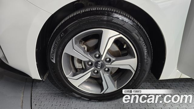 Kia K3 2019 — photo 5