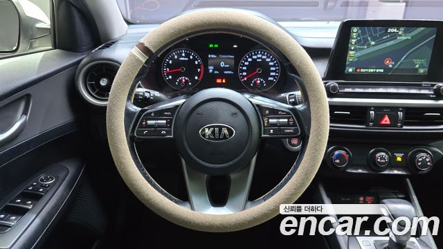Kia K3 2019 — photo 13
