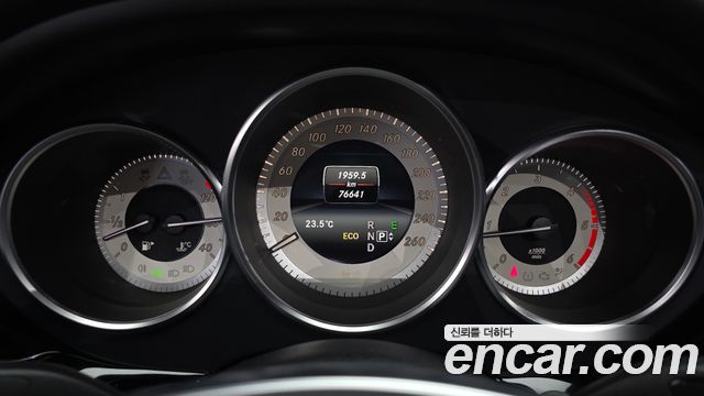 Mercedes-Benz CLS-Class 2017 — photo 8