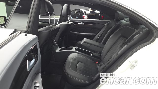 Mercedes-Benz CLS-Class 2017 — photo 12