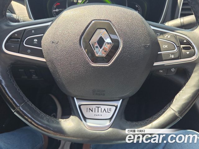 Renault Korea SM6 2016 — photo 11