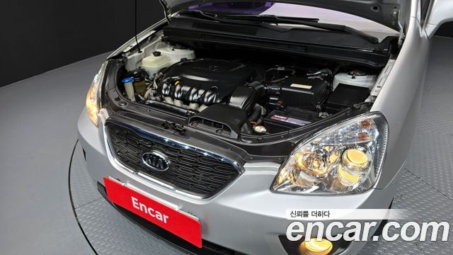 Kia Carens 2013 — photo 6