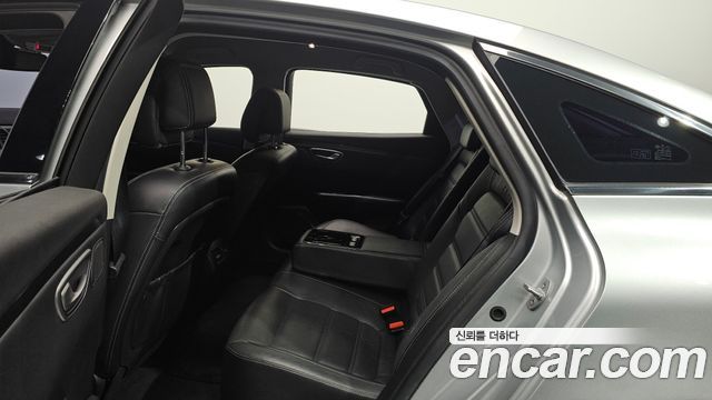 Renault Korea SM6 2016 — photo 12